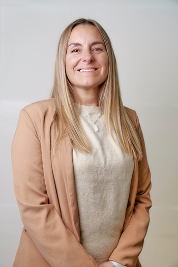 Mg. Valeria Maquirriain